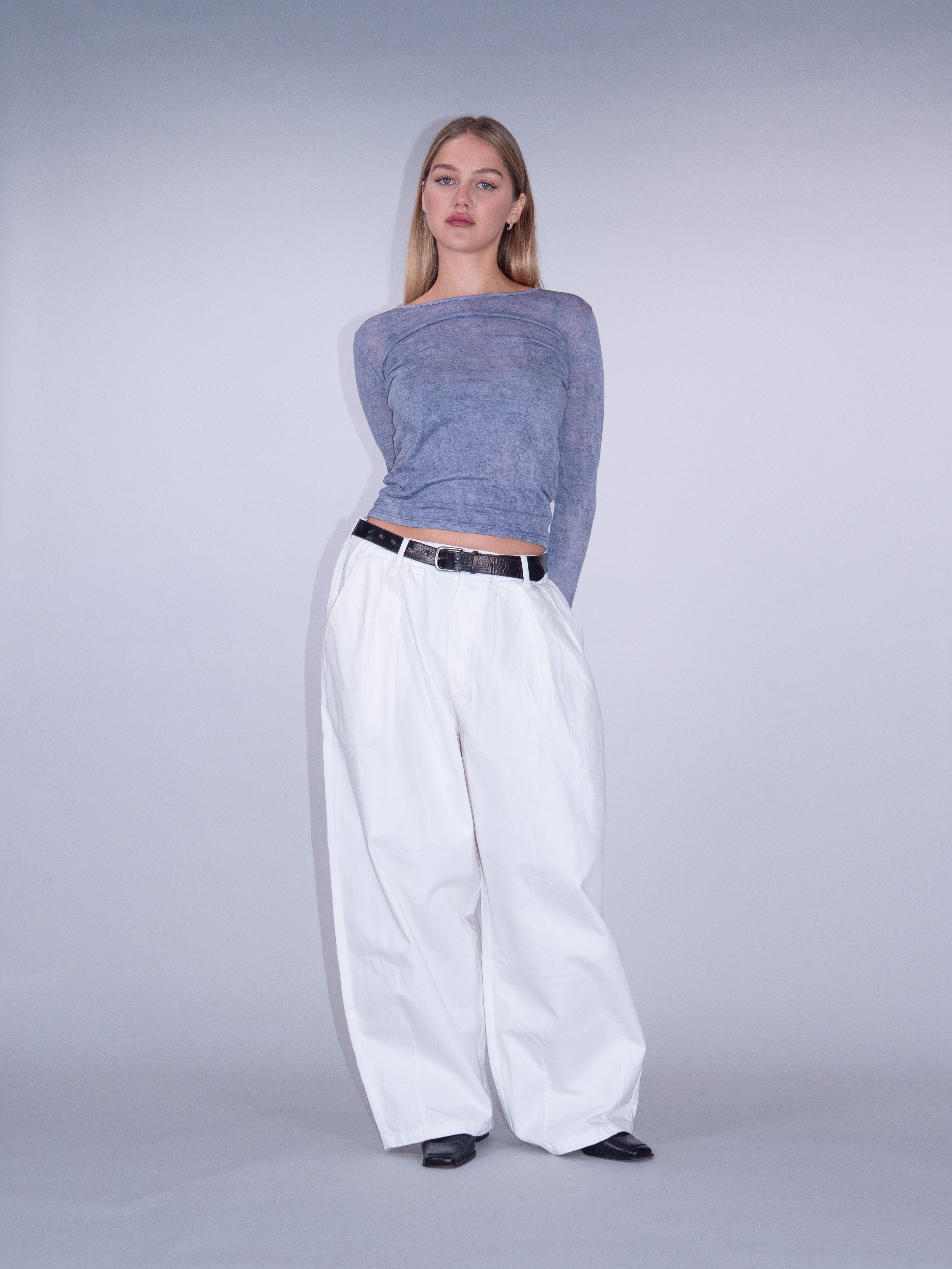 WIDE TUCK JEANS WHITE